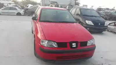 Véhicule à la ferraille SEAT IBIZA (6K1) Sport de l'année 2001 alimenté AGR