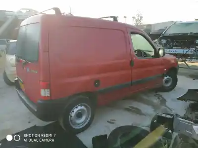 Sloopvoertuig peugeot partner (s2) combi plus van het jaar 2001 aangedreven 9hw