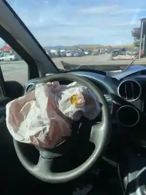 Veículo de Sucata citroen berlingo cuadro sx do ano 2001 alimentado 9hz