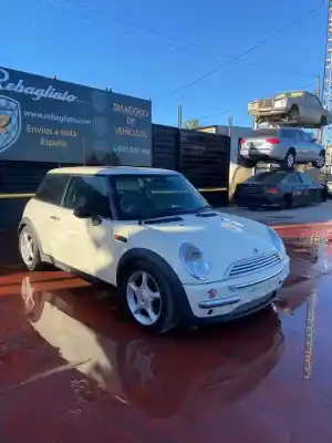 Scrapping Vehicle mini                                               mini (r50, r53)                                                                                                                                                                                                                                            cooper of the year 2001 powered w10b16d