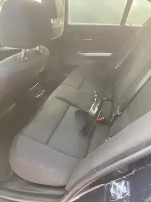 Veículo de Sucata bmw serie 3 berlina (e90) 318d do ano 2001 alimentado n47d20c