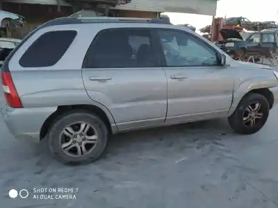 Scrapping Vehicle kia sportage lx 4x4 of the year 2001 powered d4eav