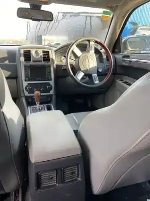 Scrapping Vehicle chrysler 300 c 3.0 crd of the year 2001 powered 642982