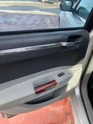 Scrapping Vehicle chrysler 300 c 3.0 crd of the year 2001 powered 642982