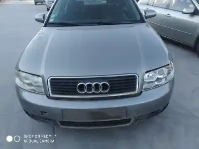 Veículo de Sucata audi a4 berlina (8e) 1.9 tdi (96kw) do ano 2001 alimentado 