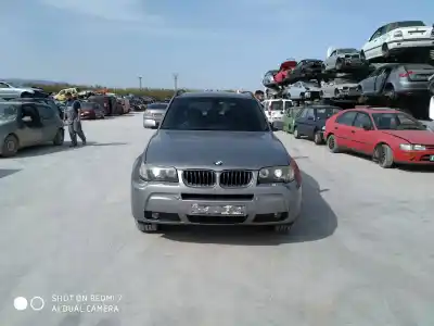 Veículo de Sucata BMW X3 (E83) 3.0d do ano 2001 alimentado 