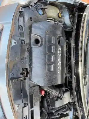 Veículo de Sucata toyota auris luna do ano 2001 alimentado 1zrfe