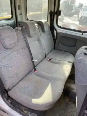 Здавання транспортного засобу renault kangoo (f/kc0) authentique року 2001 потужний k9k704