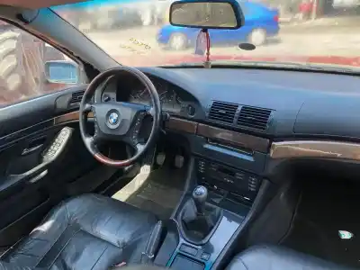 Vehicul casat bmw serie 5 berlina (e39) 530d al anului 2001 alimentat 30-6d-1 d