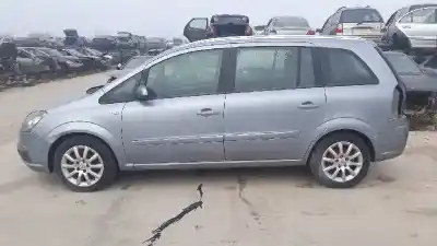 Veículo de Sucata opel zafira b enjoy do ano 2001 alimentado z19dt