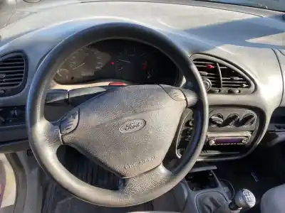 Scrapping Vehicle ford galaxy (vx) clx of the year 2001 powered afn