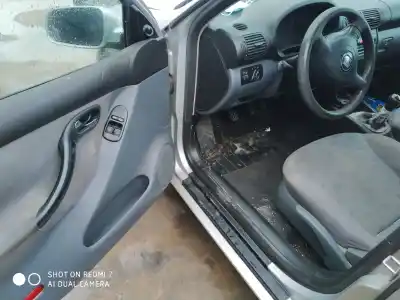 Здавання транспортного засобу seat leon (1m1) 1.9 tdi року 2001 потужний asv