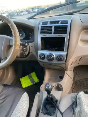 Veículo de Sucata kia sportage lx do ano 2001 alimentado g4gc