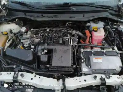 Veículo de Sucata toyota auris hybrid active do ano 2013 alimentado 2zr