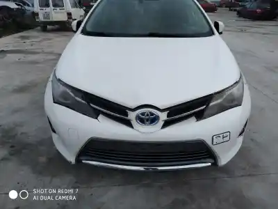 Veículo de Sucata toyota auris hybrid active do ano 2013 alimentado 2zr
