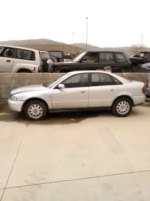 Vehicul casat audi a4 berlina (b5) 1.9 tdi al anului 2001 alimentat afn