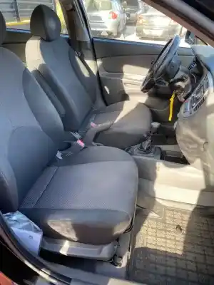 Veículo de Sucata kia rio 1.5 crdi ex2 do ano 2001 alimentado d4fa