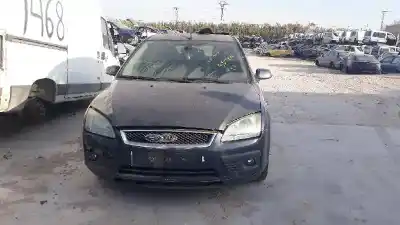 Veículo de Sucata ford focus berlina (cap) ambiente (d) do ano 2001 alimentado 8da