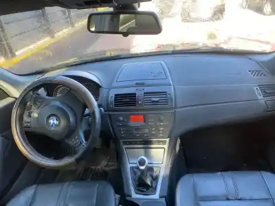 Veículo de Sucata bmw serie x3 (e83) 2.0d [2.0 ltr. - 110 kw 16v diesel cat] do ano 2001 alimentado 204d4