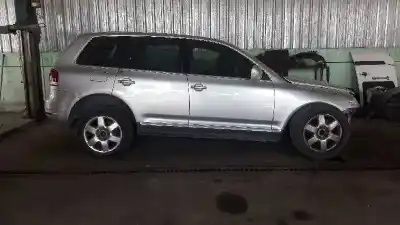 Sloopvoertuig VOLKSWAGEN TOUAREG (7LA) TDI V10 van het jaar 2001 aangedreven AYH