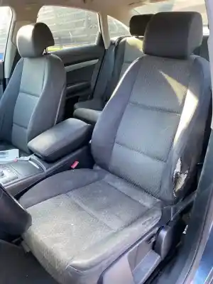 Здавання транспортного засобу AUDI A6 C6 (4F2) 2.0 TDI року 2001 потужний BLB