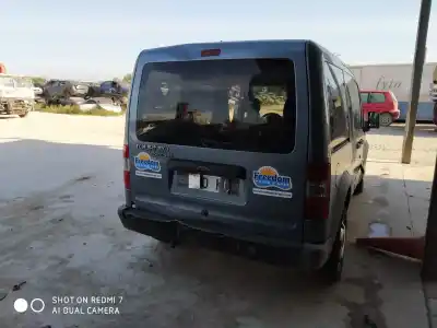 Veículo de Sucata ford tourneo connect (tc7) lx familiar do ano 2001 alimentado hcpb