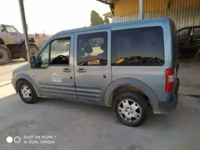 Veículo de Sucata ford tourneo connect (tc7) lx familiar do ano 2001 alimentado hcpb