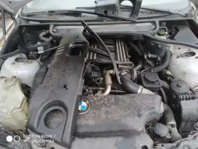 Veículo de Sucata bmw serie 3 berlina (e46) 320d do ano 2001 alimentado 20 4d 1 d