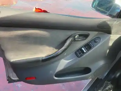 Veicolo di demolizione seat toledo (1m2) sport dell'anno 2001 alimentato arl