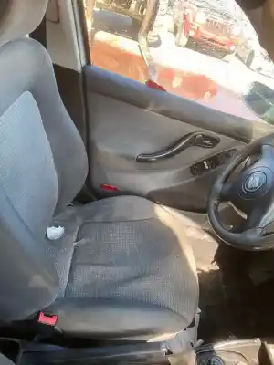 Veicolo di demolizione seat toledo (1m2) sport dell'anno 2001 alimentato arl