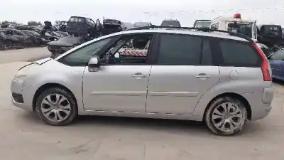 Veículo de Sucata citroen c4 picasso exclusive do ano 2001 alimentado rhj