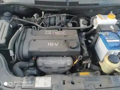 Veicolo di demolizione chevrolet aveo lt dell'anno 2001 alimentato f14d3