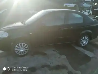 Veicolo di demolizione chevrolet aveo lt dell'anno 2001 alimentato f14d3