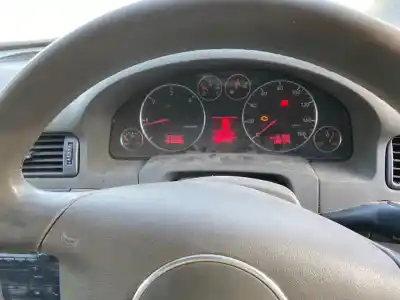 Veículo de Sucata audi a6 berlina (4b2) 2.5 tdi do ano 2001 alimentado bdg