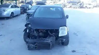 Veículo de Sucata citroen c2 x do ano 2001 alimentado 8hz