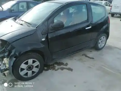 Veicolo di demolizione citroen c2 x dell'anno 2001 alimentato 