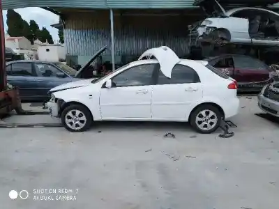 Sloopvoertuig chevrolet lacetti sx van het jaar 2010 aangedreven 205-d