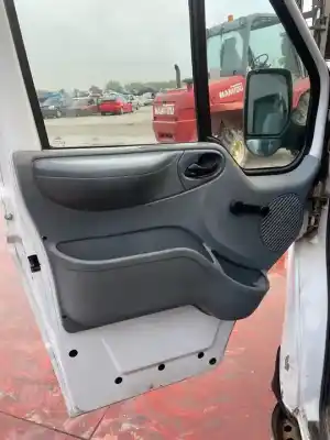 Здавання транспортного засобу ford transit new line (tt9) 82006 =>) ft 280 k kombi року 2001 потужний 