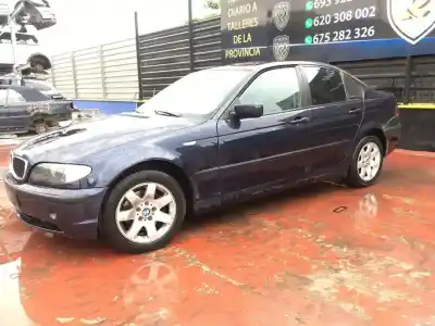 Veículo de Sucata bmw serie 3 berlina (e46) 320d do ano 2001 alimentado 204d4