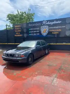 Scrapping Vehicle bmw serie 5 touring (e39) 523i of the year 2001 powered m52tu