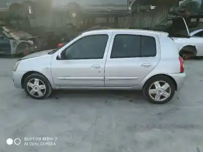 Здавання транспортного засобу renault clio ii fase ii (b/cb0) authentique року 2001 потужний k9k v7