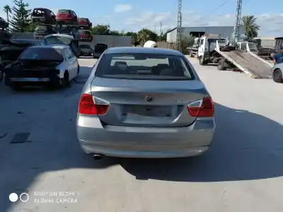 Veículo de Sucata bmw serie 3 berlina (e90) 318i do ano 2001 alimentado n43b20a