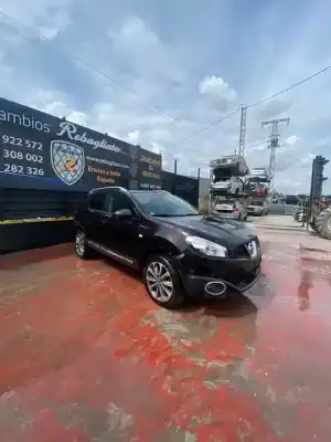 Vehicul casat nissan qashqai (j10) acenta 4x4 al anului 2011 alimentat mr20d