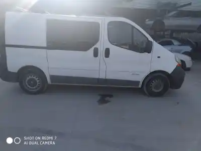 Scrapping Vehicle renault trafic combi (ab 4.01) 9 - plazas (l1h1) acristalado. combi corto 82 cv / 60 kw of the year 2001 powered 