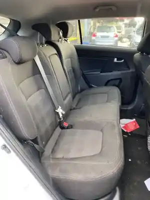 Veículo de Sucata kia sportage concept 4x2 do ano 2014 alimentado d4fd