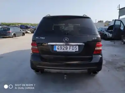 Veículo de Sucata MERCEDES-BENZ CLASE M (W164) 280 / 300 CDI (164.120) 190 CV / 140 KW do ano 2001 alimentado D 642940