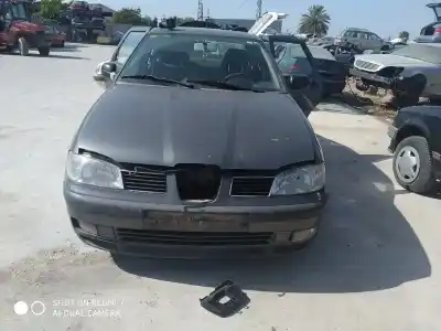 Veículo de Sucata seat cordoba berlina (6k2) stella do ano 2001 alimentado 