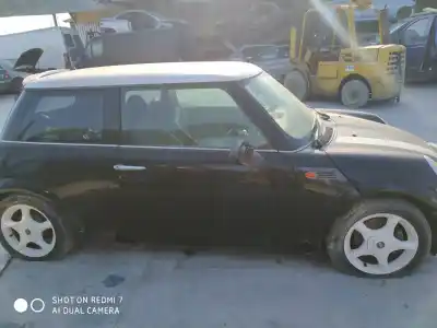 Veículo de Sucata mini mini (r50, r53) cooper s do ano 2001 alimentado 