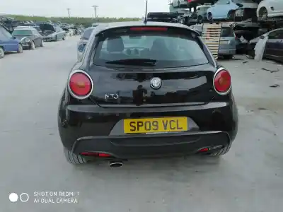 Veículo de Sucata alfa romeo mito (145) distinctive do ano 2001 alimentado 198a4000