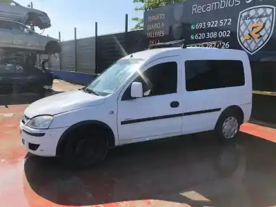 Veículo de Sucata opel combo cargo do ano 2001 alimentado z13dt